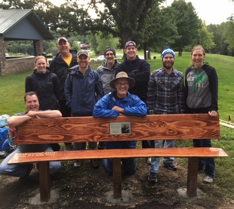 bench1.jpg